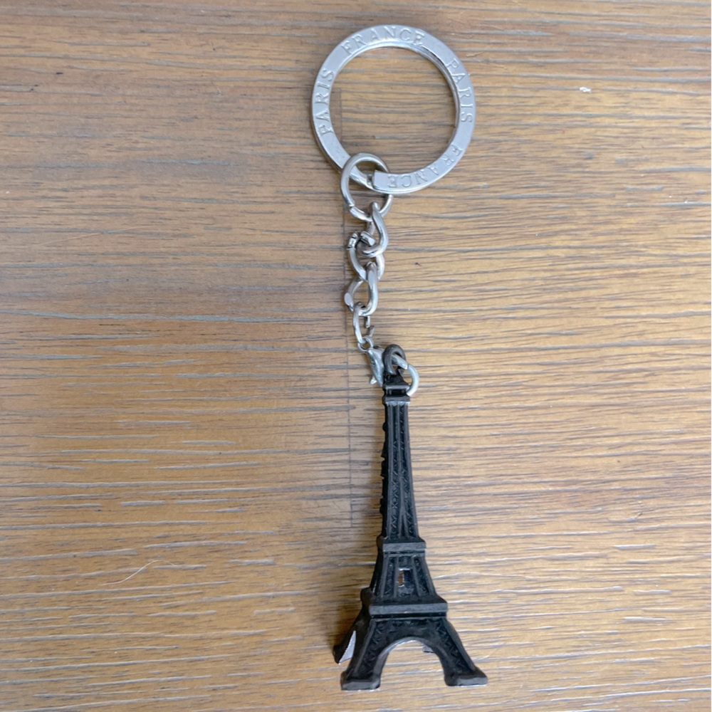 París France Keychain